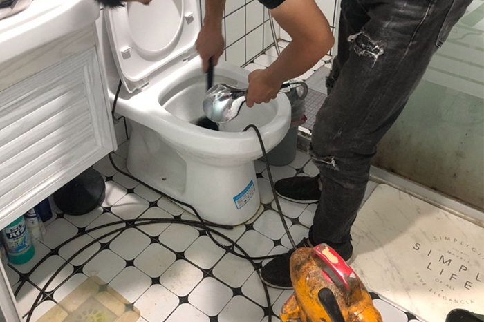 土默特右疏通下水道